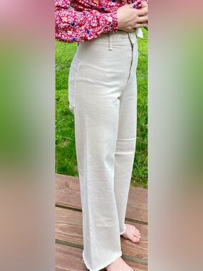 Zara Marine Cut Jeans in Light Beige With Raw Hem Flare Bottoms. Size 2